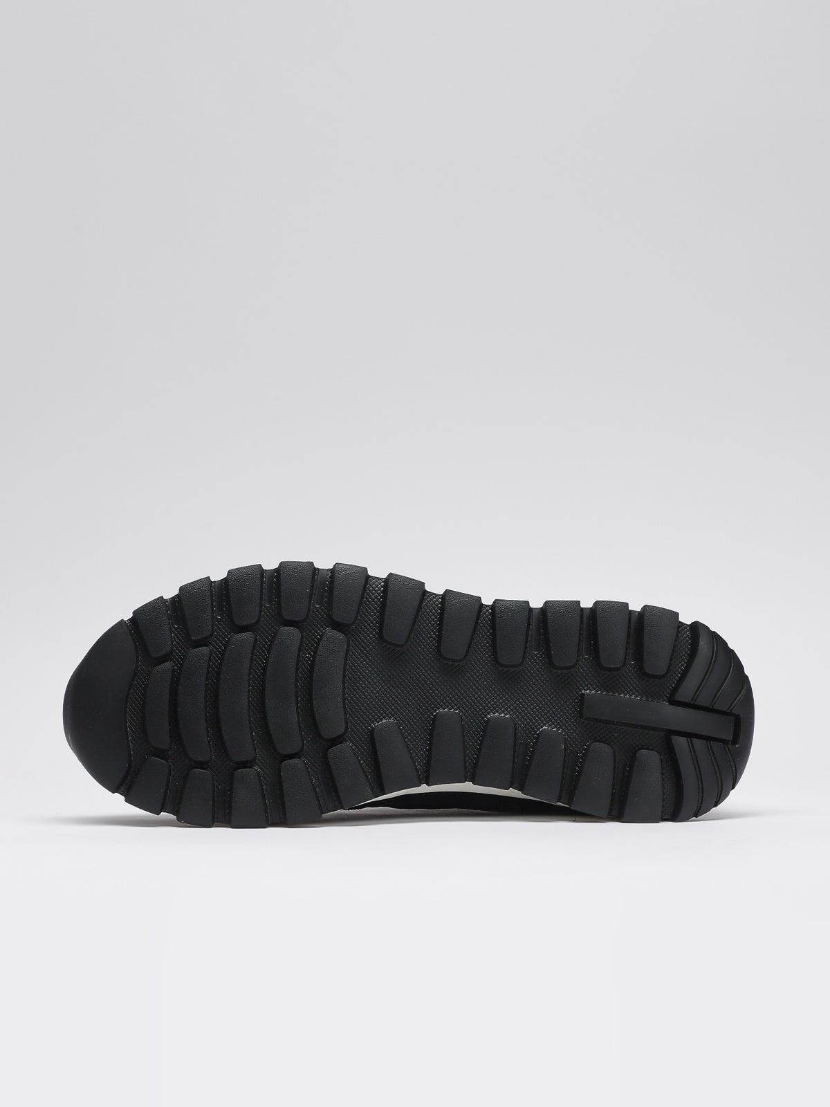 Leisure shoes